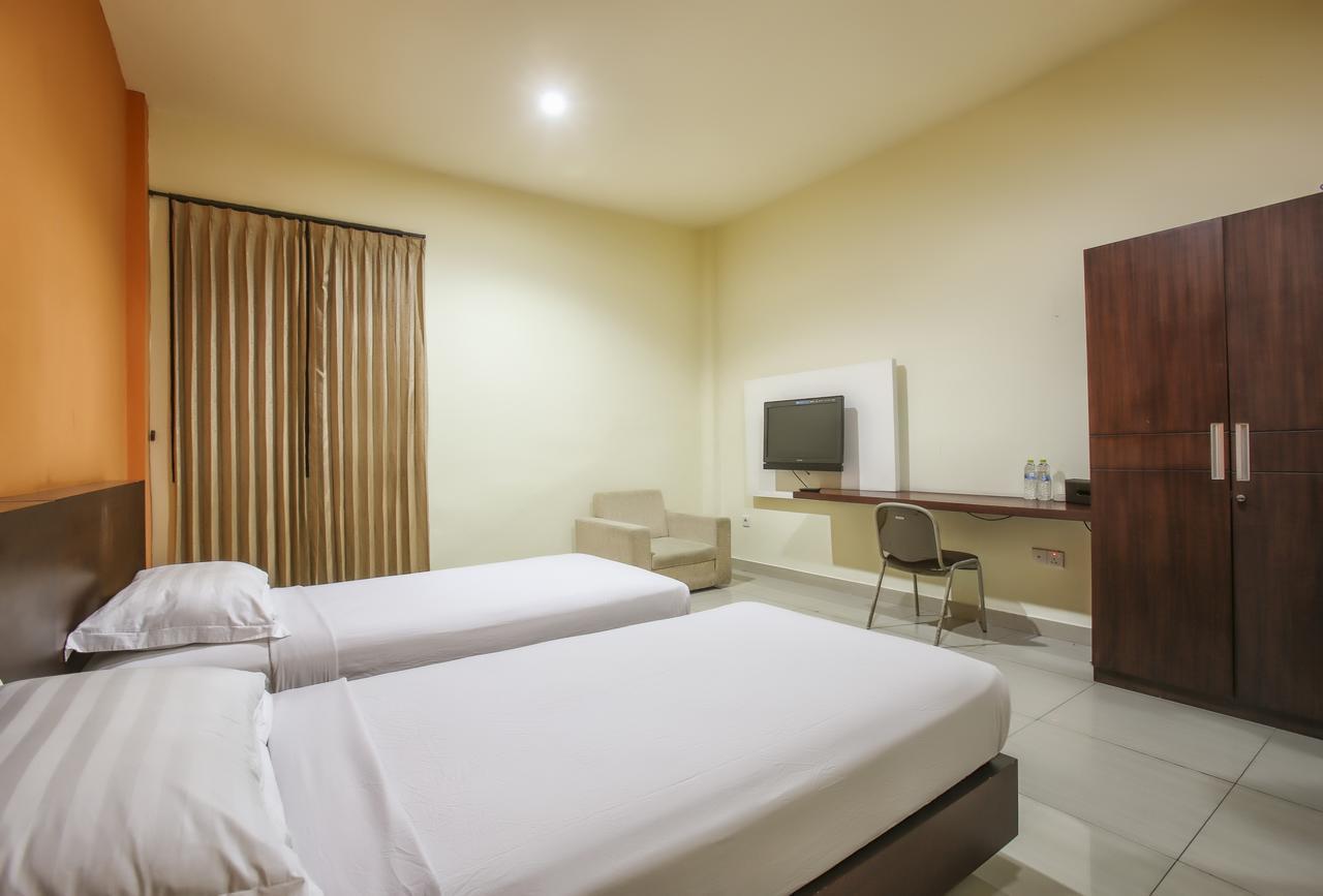 Prima Inn Kuta Lombok Zewnętrze zdjęcie
