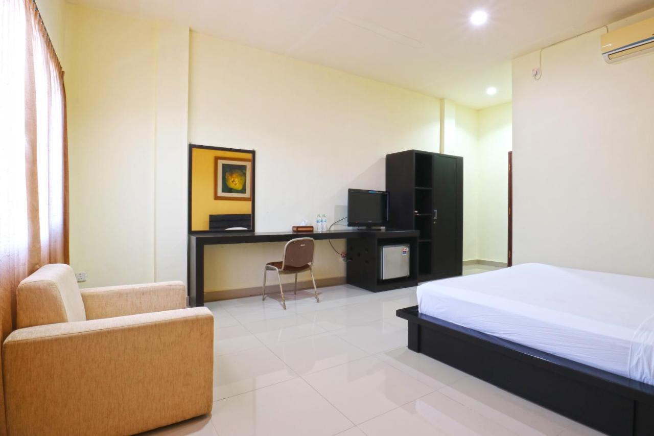 Prima Inn Kuta Lombok Zewnętrze zdjęcie